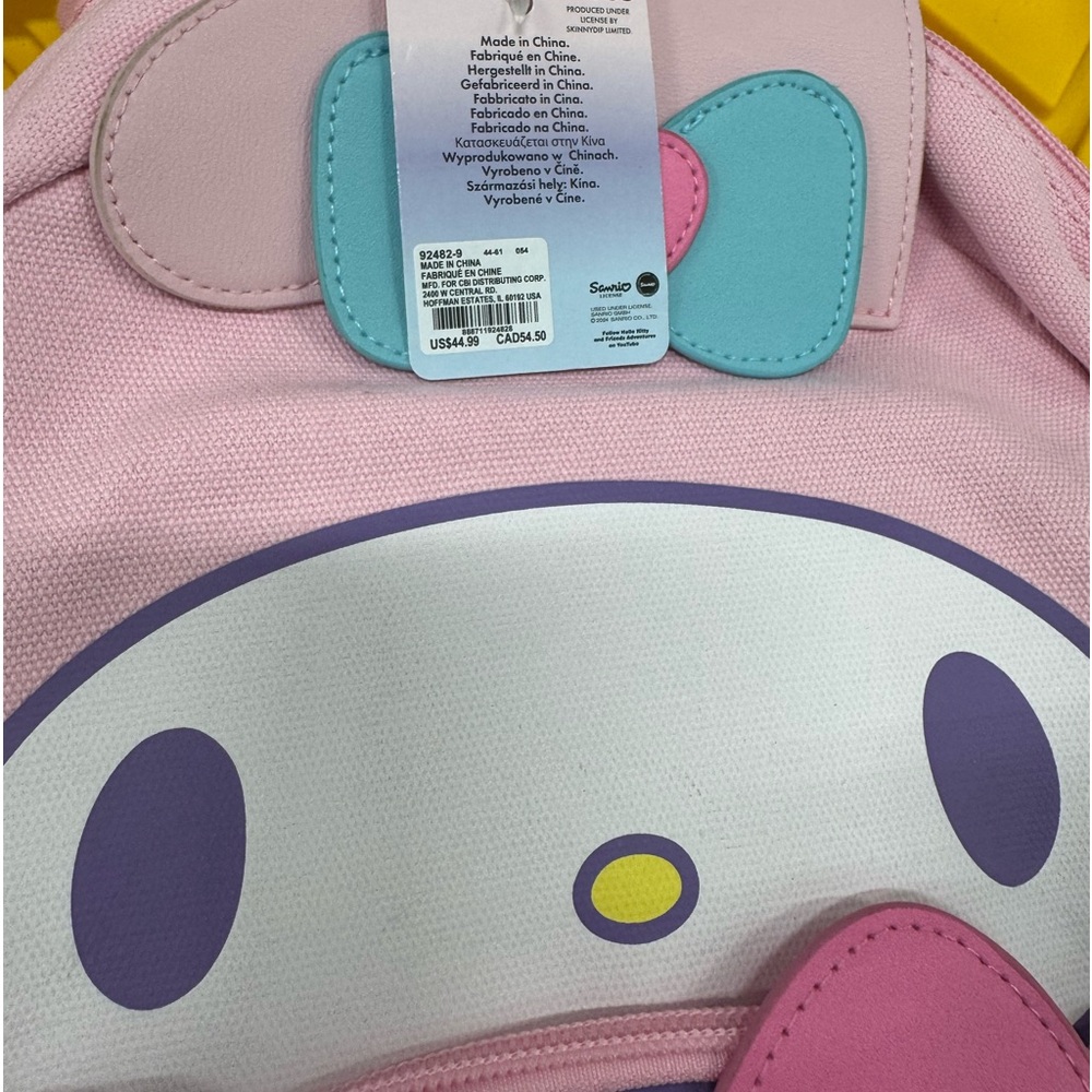 Hello kitty backpack - Picture 3 of 3